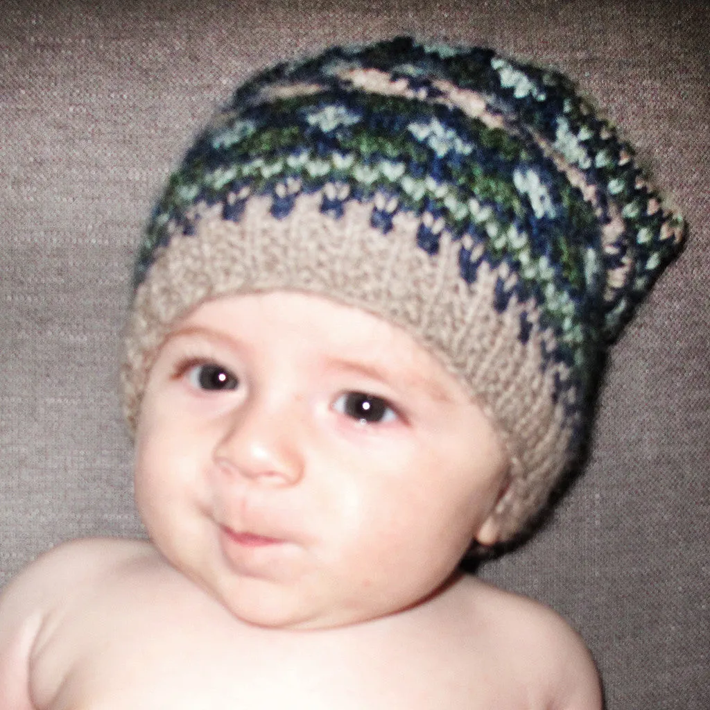 berry picking slouchy hat {knitting pattern}