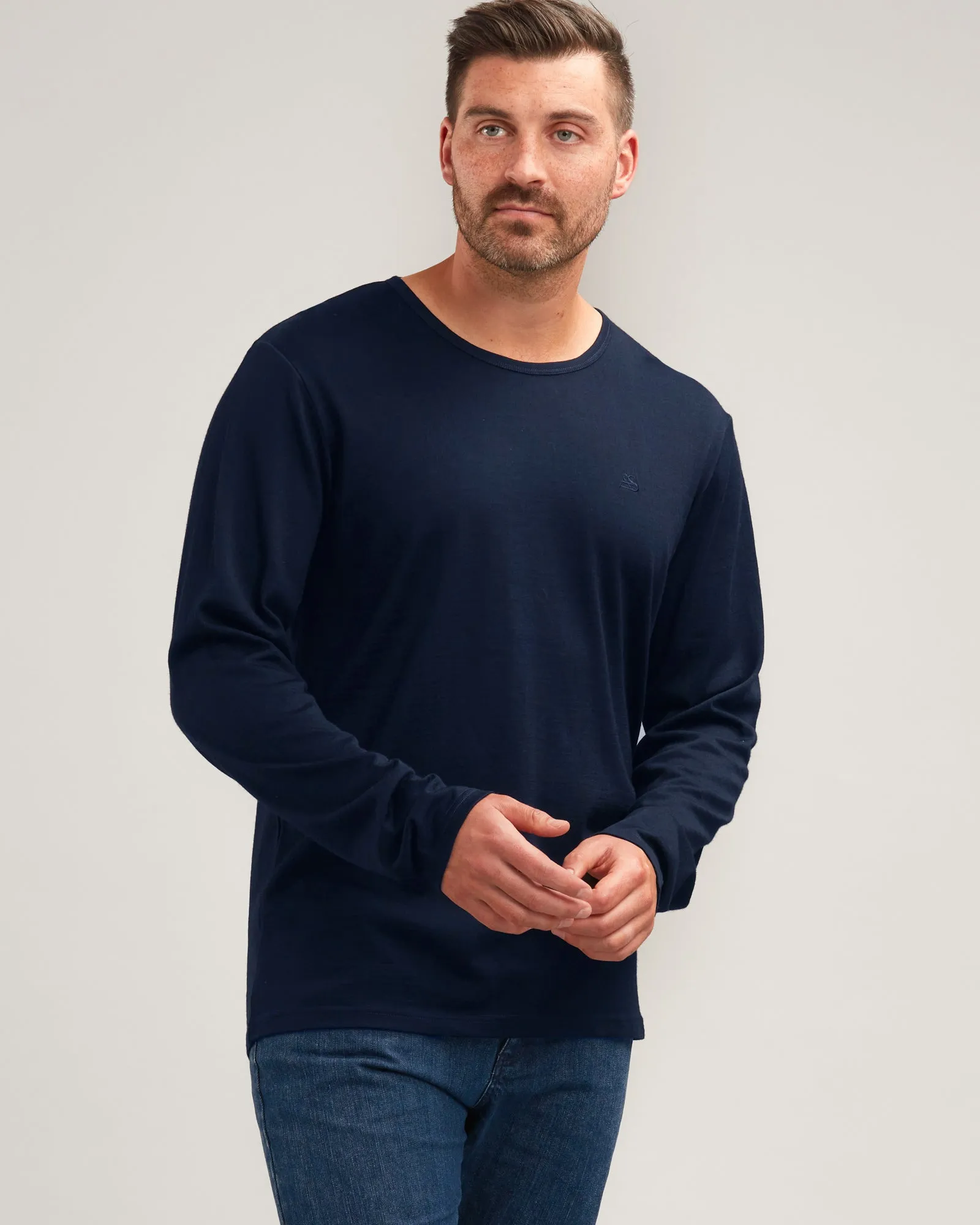 MERINO LONG SLEEVED CREW SHIRT