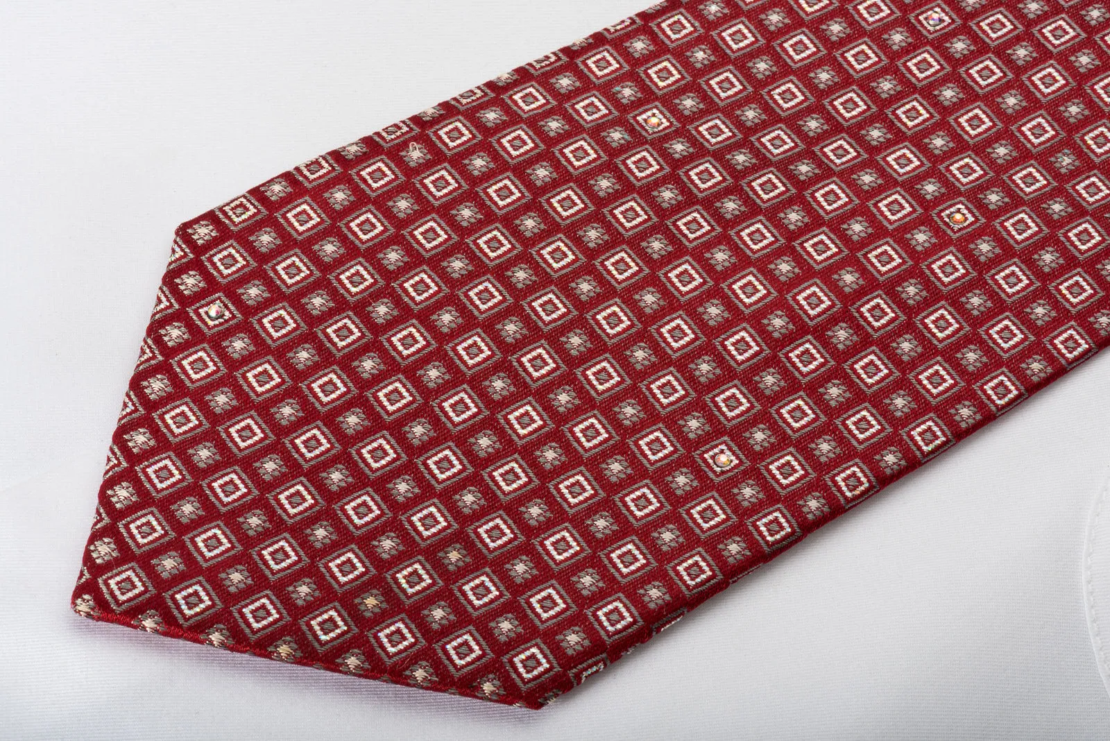 Renoma Rhinestone Tie Geometric Silver Squares On Burgundy With Silver Sparkles